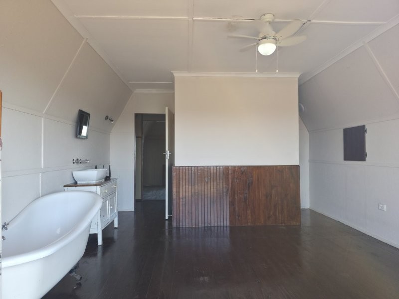 4 Bedroom Property for Sale in Aston Bay Eastern Cape